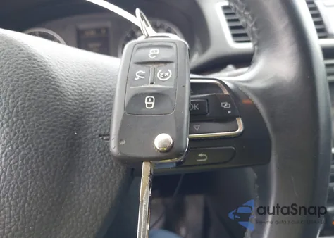 2014 Volkswagen Passat 2.0L Tdi Sel Premium из США, поврежденный, VIN 1VWCN7A33EC063886